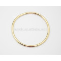 Design rond à bracelet simple en forme de bracelet en or